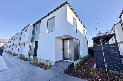 Photo of property in 4/231 Marine Parade, New Brighton, Christchurch, 8061