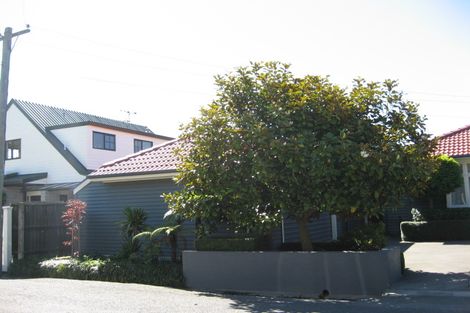 Photo of property in 25 Cox Street, Merivale, Christchurch, 8014