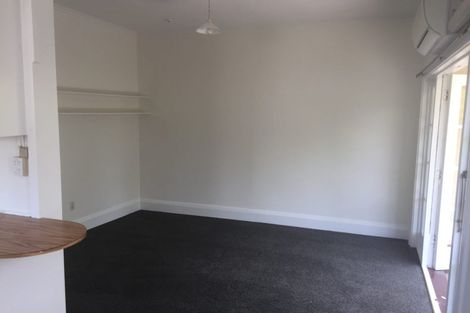 Photo of property in 294 Keyes Road, New Brighton, Christchurch, 8083