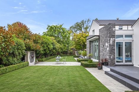 Photo of property in 158 Glandovey Road, Strowan, Christchurch, 8014