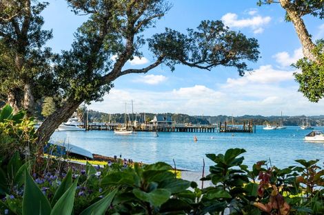 Photo of property in 49 The Strand, Russell, 0202