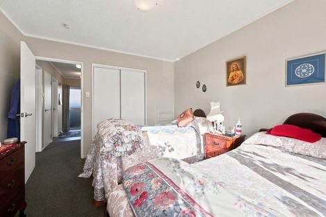 Photo of property in 59 Neville Street, South Dunedin, Dunedin, 9012