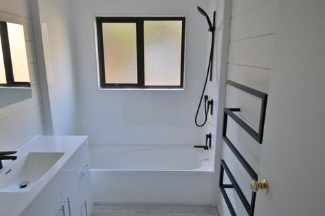 Photo of property in 12 Arabella Road, Opua, 0200