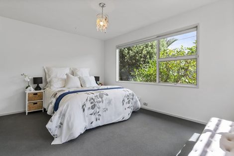 Photo of property in 1/67 Gulf View Road, Murrays Bay, Auckland, 0630