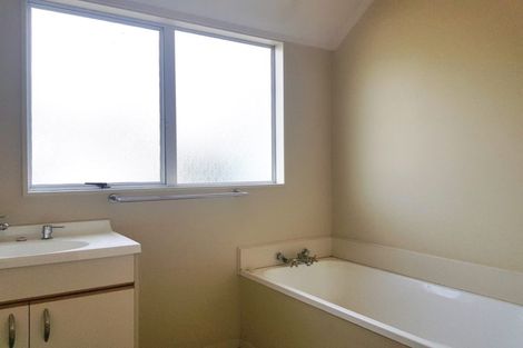 Photo of property in 56b Youngs Road, Papakura, 2110