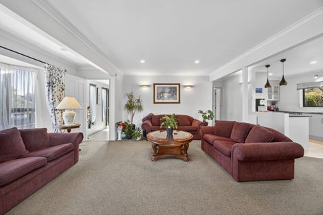 Photo of property in 13 Glucina Avenue, West Harbour, Auckland, 0618