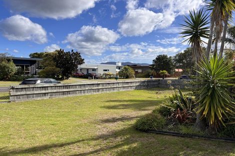 Photo of property in 113 The Fairway, Matarangi, Whitianga, 3592