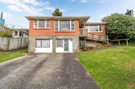 Photo of property in 227 Bedford Street, Cannons Creek, Porirua, 5024