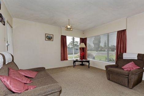 Photo of property in 1/25 West Coast Road, Glen Eden, Auckland, 0602