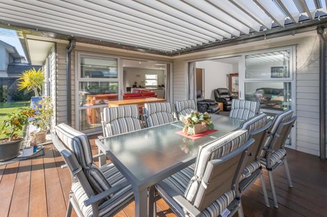 Photo of property in 7 Harston Place, Wigram, Christchurch, 8042