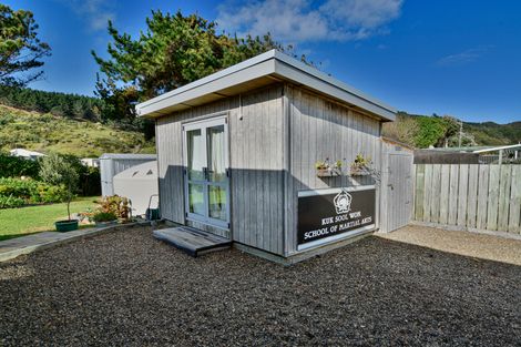 Photo of property in 14 Cordyline Road, Port Waikato, Tuakau, 2695