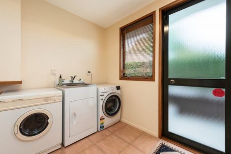 Photo of property in 2 Mahoe Street, Matua, Tauranga, 3110