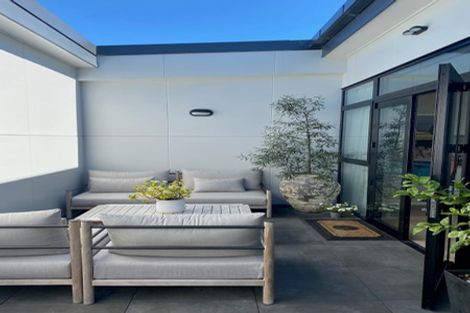 Photo of property in 202/86 Alpha Street, Cambridge, 3434