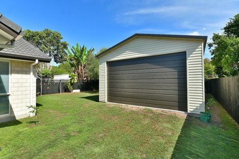 Photo of property in 5 The Circle, Manly, Whangaparaoa, 0930