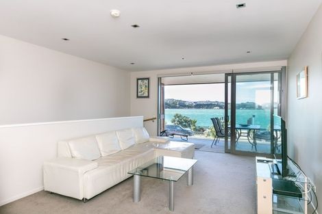 Photo of property in Patent 326 Apartments, 326 Evans Bay Parade, Hataitai, Wellington, 6021