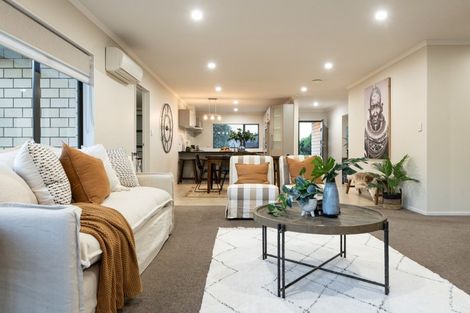 Photo of property in 14 Tarn Close, Pyes Pa, Tauranga, 3112