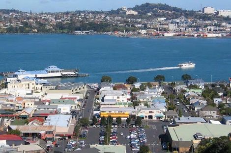 Photo of property in 19 Saint Leonards Road, Devonport, Auckland, 0624