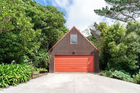 Photo of property in 64 Nalanda Crescent, Broadmeadows, Wellington, 6035