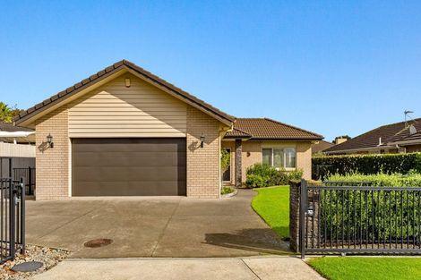 Photo of property in 5 Sophia Place, Karaka, Papakura, 2113