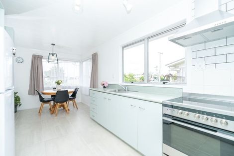 Photo of property in 120 Grandview Road, Nawton, Hamilton, 3200