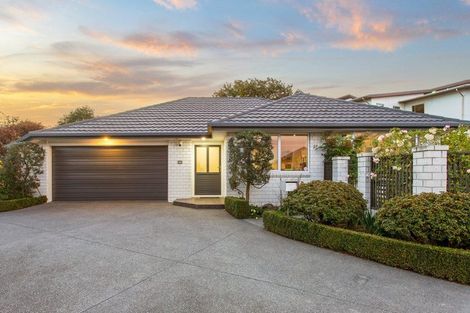 Photo of property in 2/7 Kelson Lane, Ilam, Christchurch, 8041