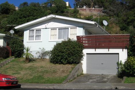 Photo of property in 54 Beazley Avenue, Paparangi, Wellington, 6037