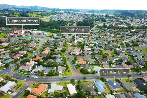 Photo of property in 15 Hillwell Drive, Henderson, Auckland, 0612