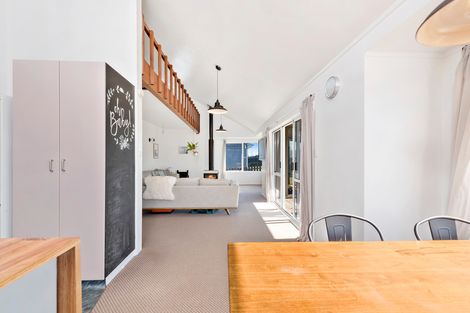 Photo of property in 344 Pukehina Parade, Pukehina, Te Puke, 3189