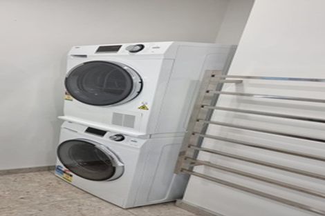 Photo of property in 16 Raroa Road, Kelburn, Wellington, 6012