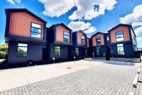 Photo of property in 2d Wood Avenue, Howick, Auckland, 2014
