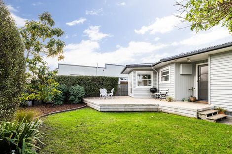 Photo of property in 2a Mckenzie Avenue, Marewa, Napier, 4110