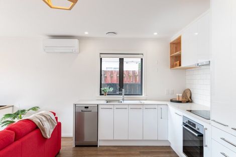 Photo of property in 74e Gibbons Street, Ebdentown, Upper Hutt, 5018