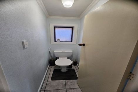 Photo of property in 36 Springbank Street, Bryndwr, Christchurch, 8053