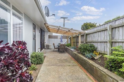 Photo of property in 3/22 Park Avenue, Titahi Bay, Porirua, 5022