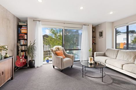Photo of property in 5e Geddes Terrace, Avondale, Auckland, 1026