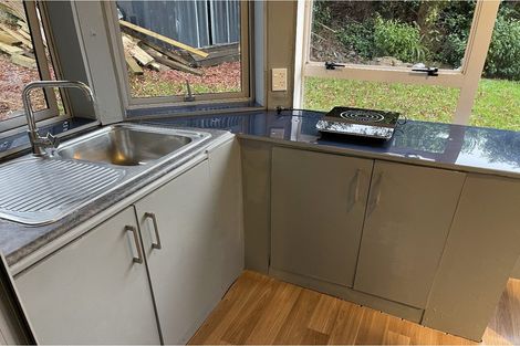 Photo of property in 281 Sturges Road, Henderson Valley, Auckland, 0612