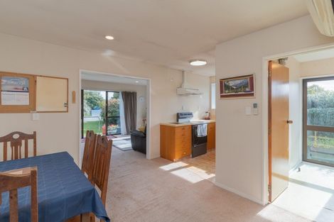 Photo of property in 4 Ohau Drive, Islington, Christchurch, 8042