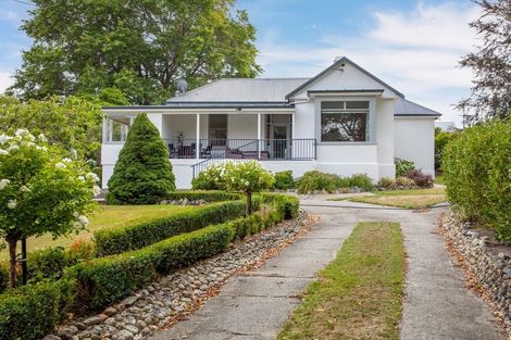 Photo of property in 124 Roxburgh Road East, Roxburgh East, Roxburgh, 9571