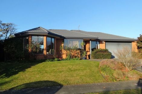 Photo of property in 5 John Morel Place, Parklands, Christchurch, 8083
