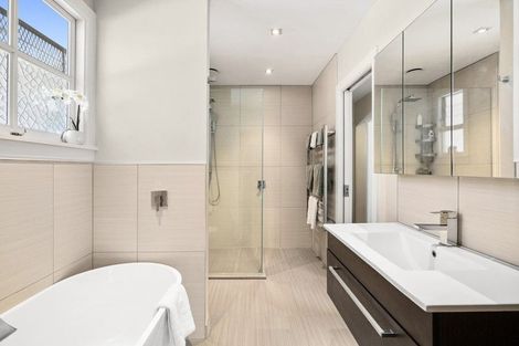 Photo of property in 1/203b Clyde Road, Burnside, Christchurch, 8053