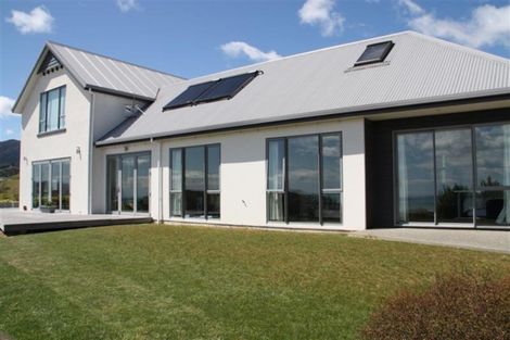 Photo of property in 98 Panorama Drive, Enner Glynn, Nelson, 7011