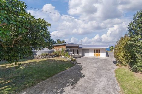 Photo of property in 1880 East Coast Road, Whakatiwai, Pokeno, 2473