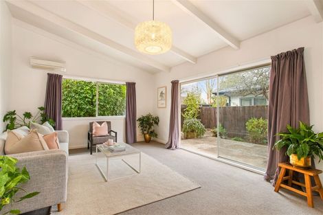 Photo of property in 130 Condell Avenue, Papanui, Christchurch, 8053