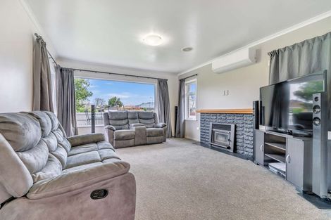 Photo of property in 1 Riverside Drive, Whakatane, 3120