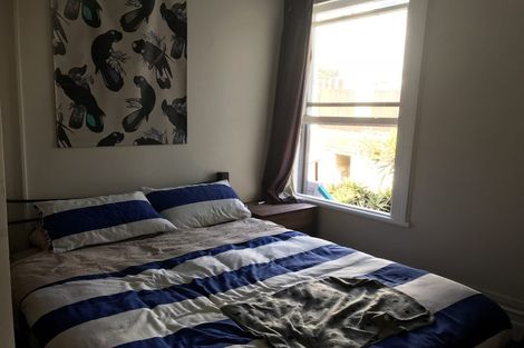 Photo of property in 14 Prince Street, Mount Victoria, Wellington, 6011