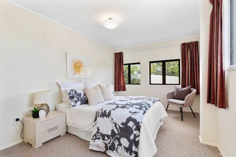 Photo of property in 2/33 Harley Road, Takapuna, Auckland, 0622