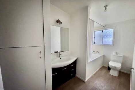 Photo of property in 6/66 Astley Avenue, New Lynn, Auckland, 0600