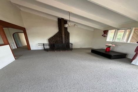 Photo of property in 27 Springfield Street, Forrest Hill, Auckland, 0620