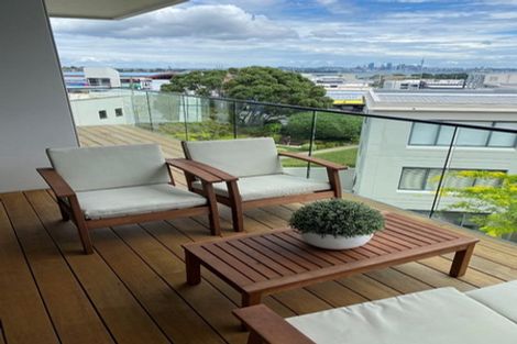 Photo of property in 205/8a Lake Pupuke Drive, Takapuna, Auckland, 0622