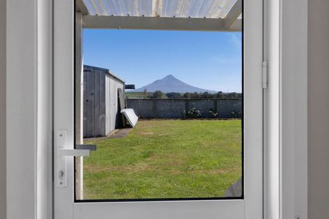 Photo of property in 15 High Street, Eltham, 4322